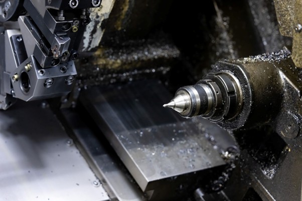 マシニングオペレーターの転職は難しい？必要なスキル・資格や成功のコツを紹介